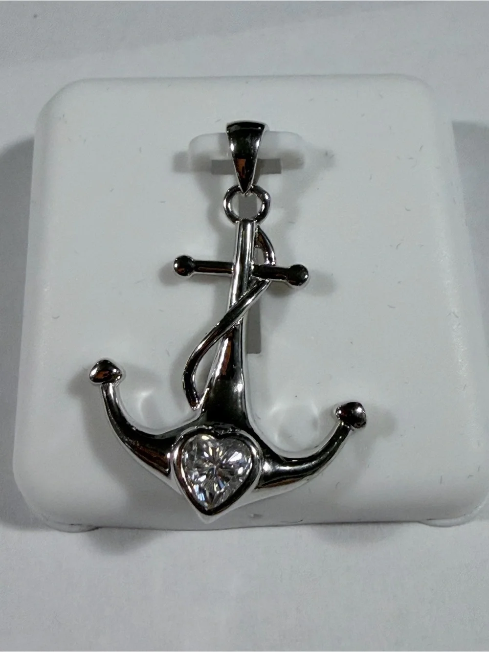 925 Silver Anchor Pendant with Moissanite Solitare